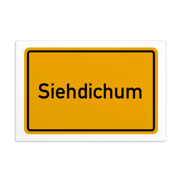 Ein Schild mit dem Wort „Siehdichum-Postkarte“ in Gelb und Schwarz.