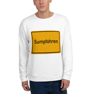 Ein Mann trägt einen weißen Unisex-Pullover mit einem gelben Schild mit der Aufschrift „sumpförnen“.