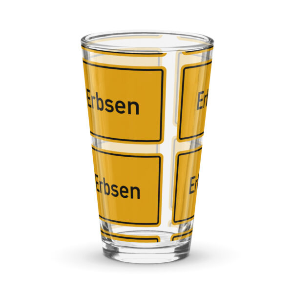 Ein Pint-Glas mit dem Wort Ebsen darauf.